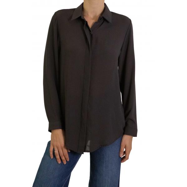 Camicia tinta unita con colletto e bottoni 